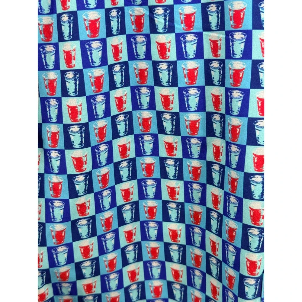 SSCO Mens Blue Red Solo Cup Checkered Swim Shorts Trunks Size Small 6 Inseam